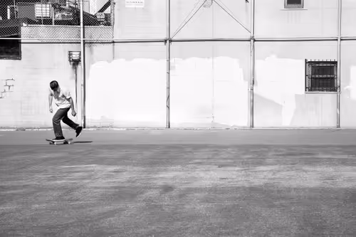 Item #110852837445052671113376188550591799335850901857151089489858941764001610072065 Media