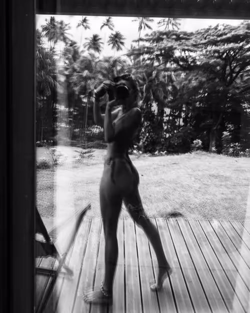 Item #89972536140014870292839030141973545954923484717999397764705170943127293263873 Media