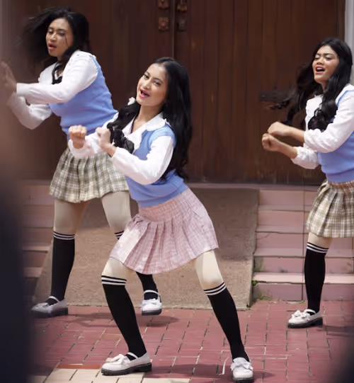 Item #76919727253223958772729583834566392853111428679414775374432469149967689187335 Media