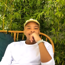 Kwetsi 0001