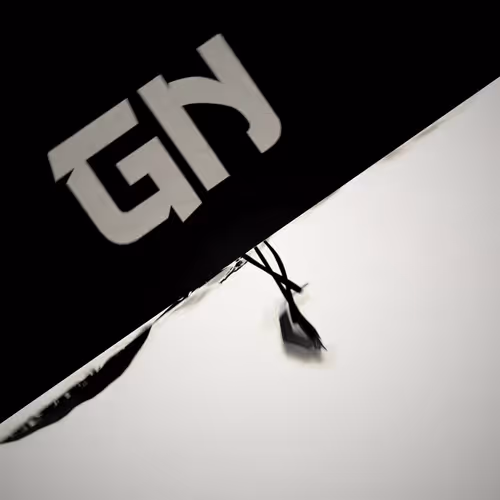 Item #54021138756321198470297262080814298566355692324703206237333771602035245842433 Media