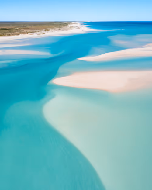 Item #98364308577151193896223353629965486931327977974902168475633960458309626494977 Media