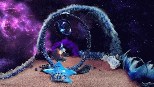 Item #36458672463555154317397711956410257440863014779385107892088361483769835683865 Media