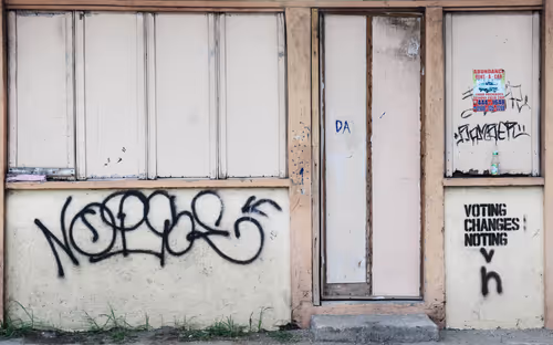 Item #35789781661993386733084734254910777267246199901164676810473341260244174503937 Media