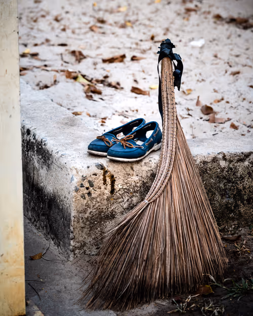 Item #104548016245534795967068096194695628389969667039826583444509513782138910015489 Media