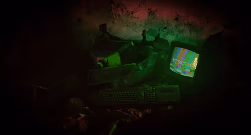 Item #41131212303214857633882661584627936266508237647614651270278514564642088419329 Media