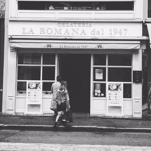 Item #68021680421370609917971695803708180506045537231368972803899735096620558057473 Media