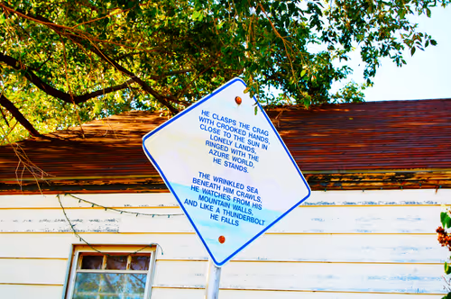 Item #72956552371939263149680114795764900729888036276229086091707581177923305996289 Media