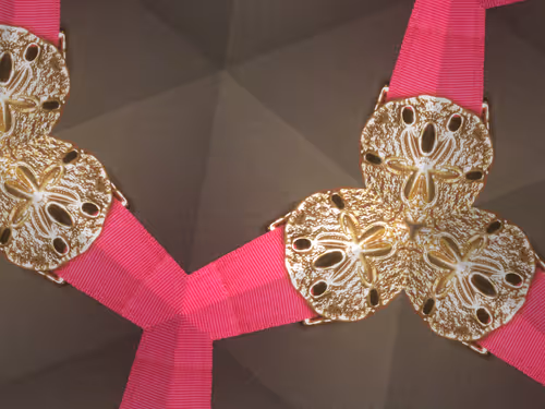 Item #69376820955182207634374405090115864776049539168882178084902512085625980583937 Media