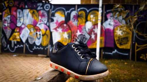 Item #29453746208082885925213446862187229442934735684747336337360990422813946937345 Media