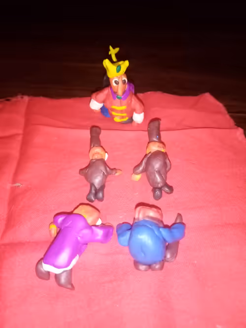 Item #49780404214023394125628081485635193078207366864253774489702248246544240214017 Media