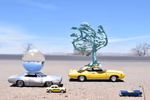 Item #4037616324694542329304373022523620429974010052352305134780993858278290096129 Media