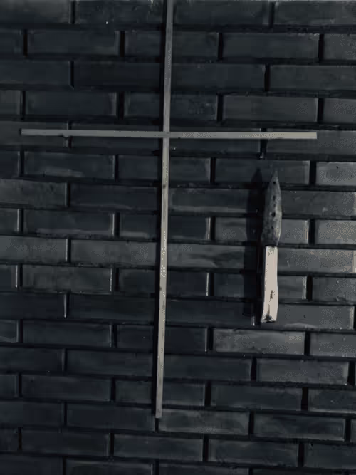 Item #21058230940437742586650391575338221932342665194758349150916503890866099716097 Media