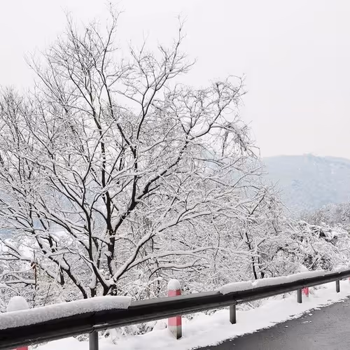 Winter road V4