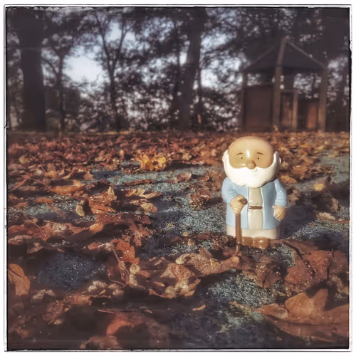 Item #115063816418514951154258762127288984100481774672699272562835740841751108124673 Media