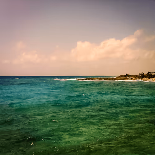 Item #21926675412478956437867617810974213951134164027418523158913384690811010023425 Media