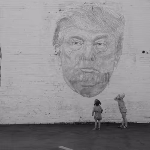 Item #8091320578472828144279632785841063966074725098085824037575393901329564827649 Media