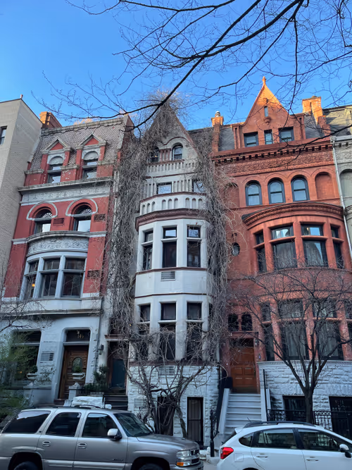 Item #25521092131356807730972205969166247316644464147603329584197842498169987923969 Media