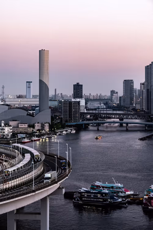 Item #92692600457026581767725490710266067468645041431438021006842235926029612875777 Media