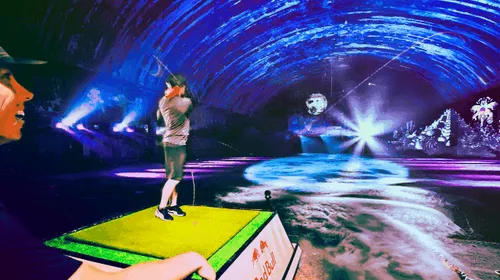 Item #114043227085823410511563149083045456933381279232142212150263608155740800286721 Media