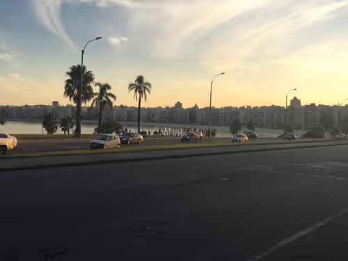 Item #40129036347338487732493830186327944618305484146391989675731997369923243344072 Media