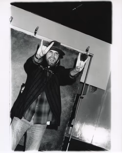 Item #92164906620106145587468133804147833328318986001025781549215792762808250138625 Media