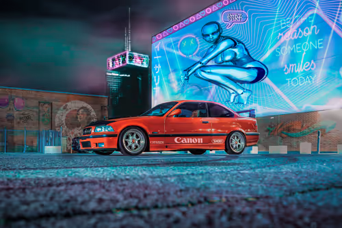 Item #97923500841135556952481699998077280982872280564484996818021007654593350336513 Media