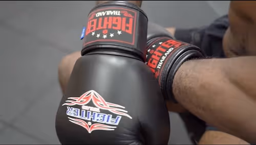 Item #33486184159285846115667591958791800149064678355360457612530911784696784355329 Media