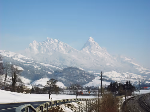 Item #57616968774937305667495645743759075996351860147408322149889343978863222325249 Media