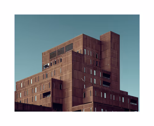 Item #96661707284894299444635219906598425654694917167299737376541026861580397051914 Media