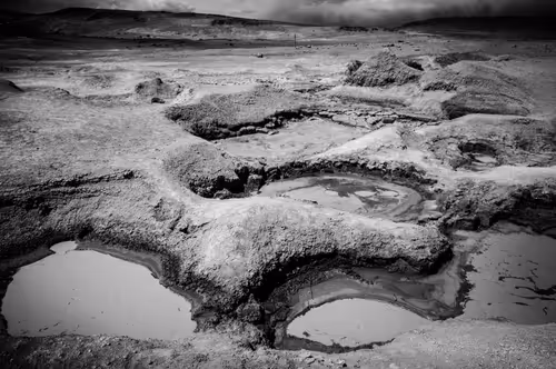 Item #87092990260447267838744578330374476785020899117585411719574779642622123180033 Media