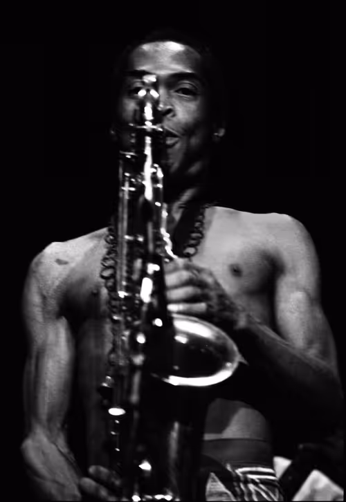 Item #56431751608181922231259635946092067407977788553703326303680802254675641368577 Media