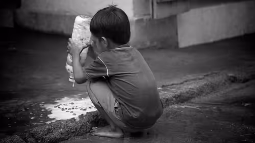 Item #94794046027538095565838272005271684701944093938170474518702160162679905320961 Media