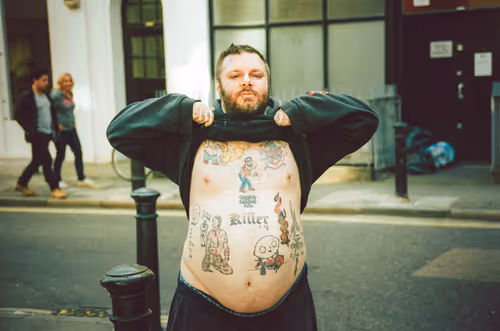 Item #43510673518865722071852974140045267227377703684742026118678099355075895885825 Media