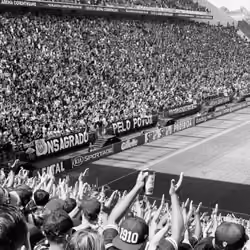 Leste em Preto e Branco • Corinthians