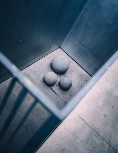 Item #69017446822111679045045995670166594693570264326858051534012552086364654403585 Media