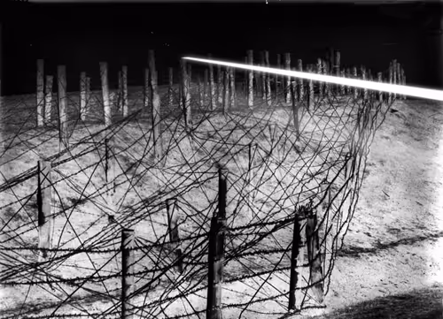 Item #112976571757822569538194461650133321399486138832093946782655487658796355944449 Media