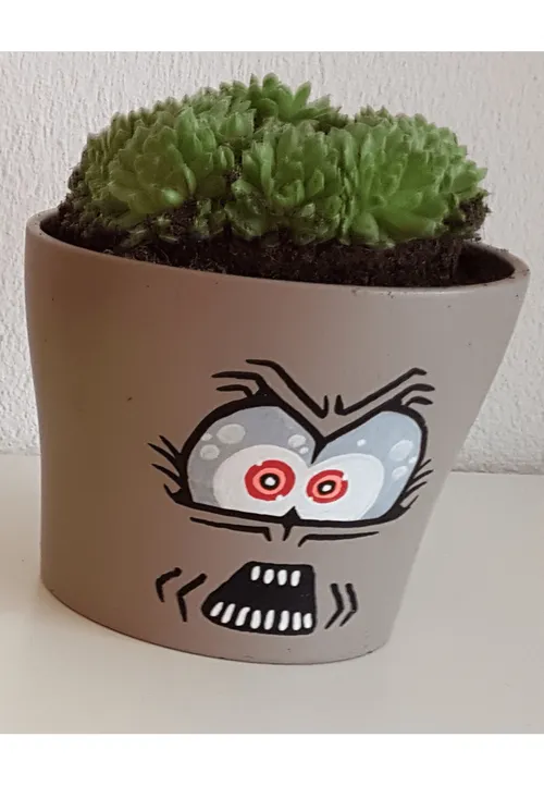 Item #70798335835530233629197068738528943663226093834277262231654145123432422965249 Media