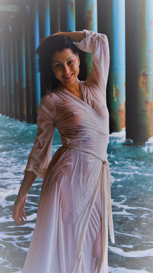 Item #59591851924691544541695429619842258818989207574628037204564950811076431183873 Media