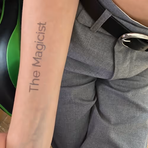 100800410485018109095823870043568886583609294019368045291184489100370501435393