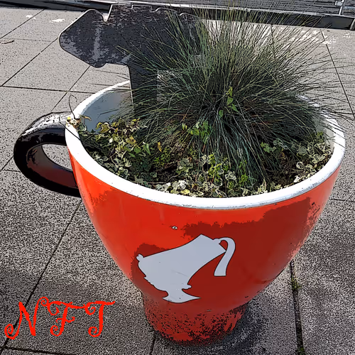 Item #10162537437224382031479019658551907585229278444242708151782220140682418323457 Media