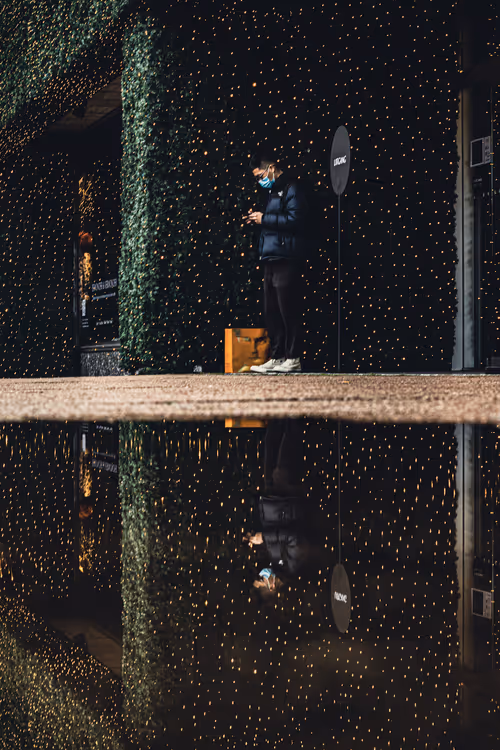 Item #63941686978381941053943929737968123784537789017631438611022902545852294758401 Media