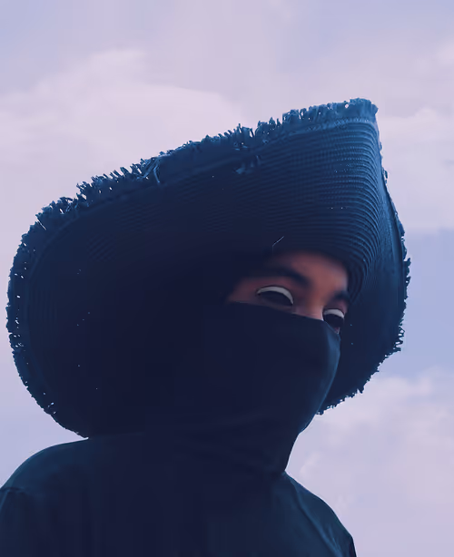 Item #63324450979353932572546796381388974853561747879606244592105116272268580749313 Media