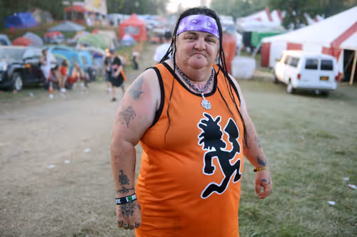 Item #44342675961109375462989417905387760220249458384552523538214946737081443942401 Media