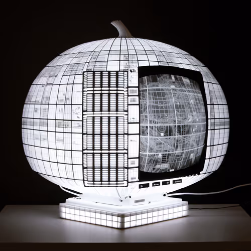 Item #70792689779761772644855998150403062278063569159376173978255223864336100360193 Media