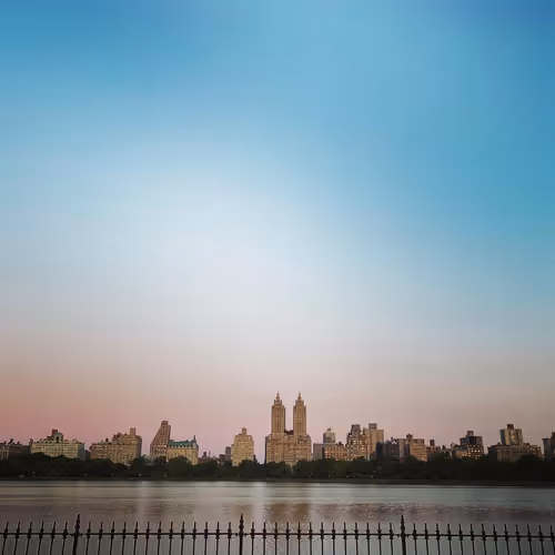 Item #1319776308410356168084465719478774460607197307258286534623178365683210649601 Media