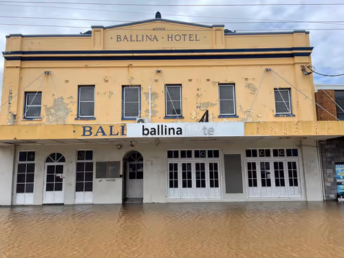 Item #46158241976375582975714186756959890667435383179998719253749848365072417554433 Media