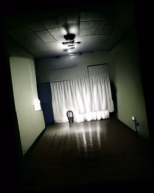 Item #113220690617684133836868245192466857272902453570035781371385973924461465829377 Media