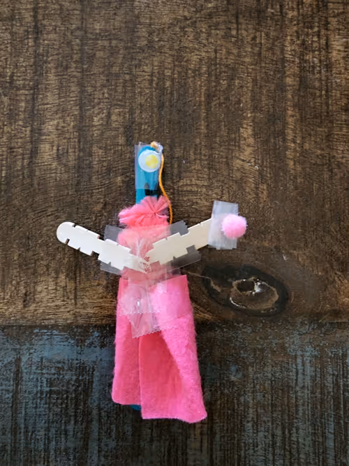 Item #18639754441458520449745565865747461384413563707566384114230045732688436920321 Media