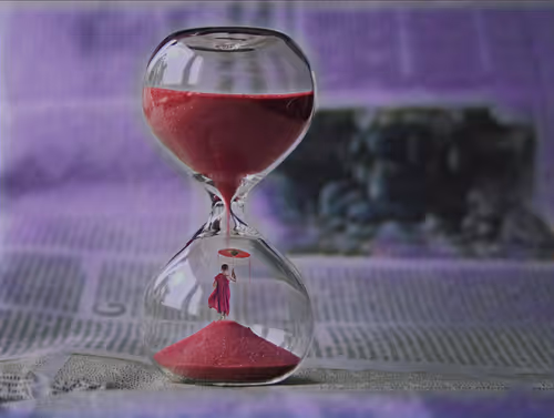 Item #75164984898551115248887010361709320867309151549896276985250492700824598216705 Media